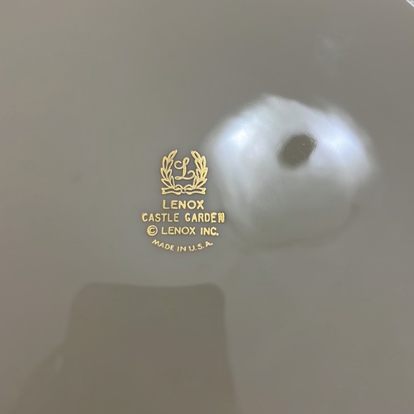 Lenox Castle Garden Dinner Plate - Picture 2 of 4